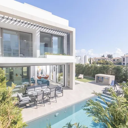 Azure Villa *